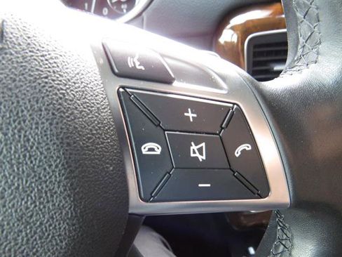 Used 2015 Mercedes-Benz G 550 image 12