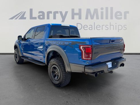 Used 2018 Ford F150 Raptor w/ Equipment Group 802A Luxury AWD/4WD image 3