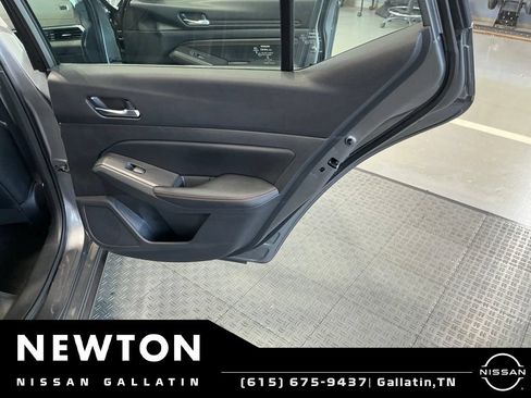 Used 2020 Nissan Altima 2.5 SR FWD image 34
