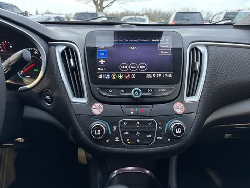 Used 2023 Chevrolet Malibu LT image 27