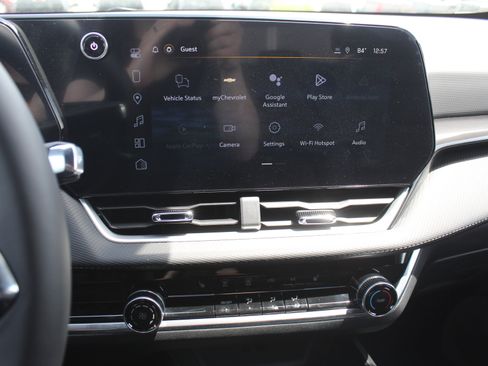 New 2026 Chevrolet Equinox LT FWD image 12