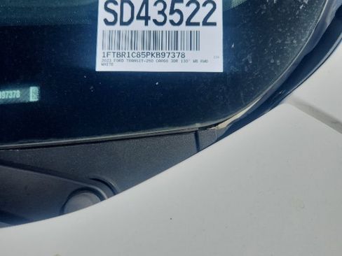 Used 2023 Ford Transit 250 Medium Roof RWD image 5