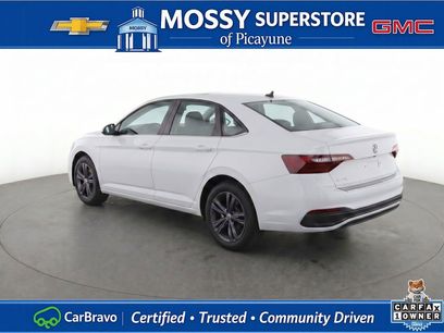 Used 2023 Volkswagen Jetta SE w/ Panoramic Sunroof Package
