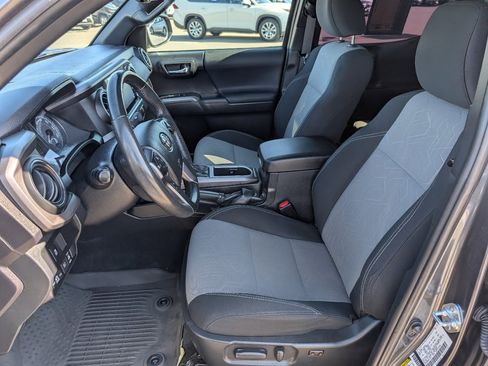 Used 2022 Toyota Tacoma SR5 image 2