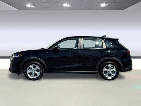 Certified 2023 Honda HR-V LX image 2