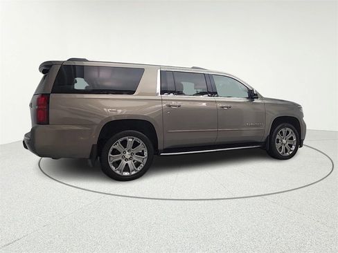 Used 2019 Chevrolet Suburban Premier w/ Max Trailering Package image 8