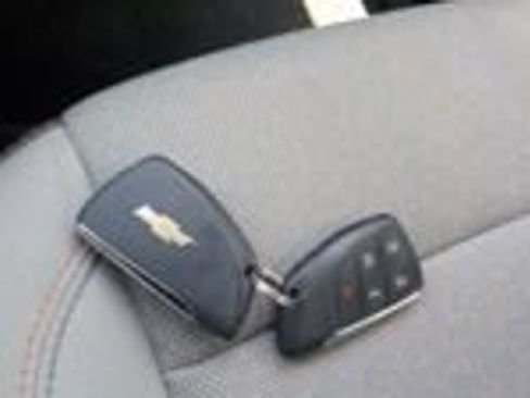 Used 2026 Chevrolet Traverse LT w/ Driver Confidence Package FWD image 14