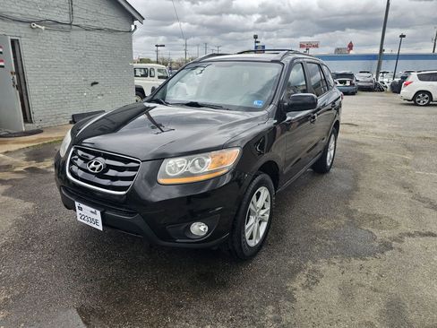 Used 2010 Hyundai Santa Fe SE image 3