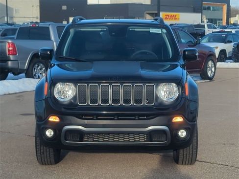 Used 2023 Jeep Renegade Latitude w/ Sun/Sound Group image 8