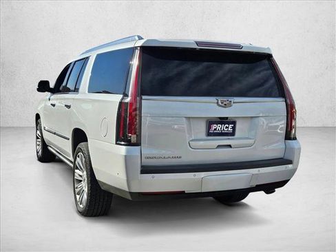 Used 2018 Cadillac Escalade ESV Platinum image 7