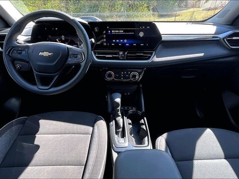 Used 2026 Chevrolet TrailBlazer LT FWD image 18