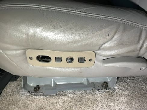 Used 1995 GMC Yukon SLE image 19