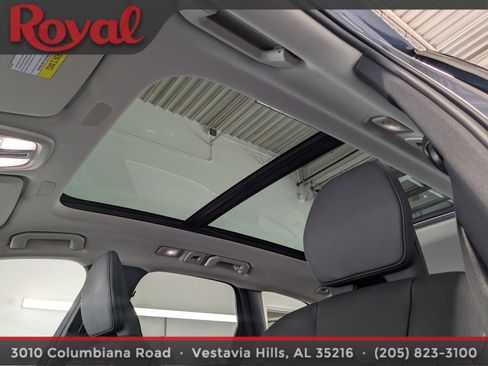 Certified 2023 Volvo XC60 B5 Plus w/ Protection Package Premier FWD image 25