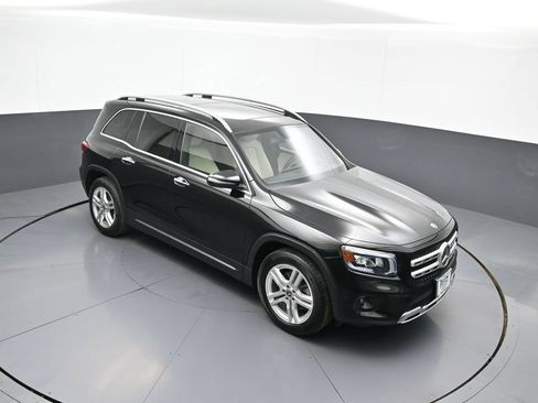 Used 2020 Mercedes-Benz GLB 250 4MATIC image 36