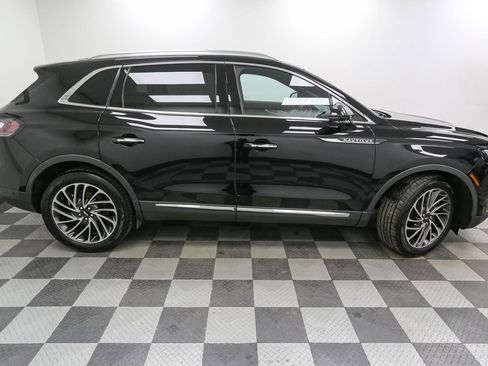 Used 2020 Lincoln Nautilus Reserve w/ Equipment Group 201A image 7