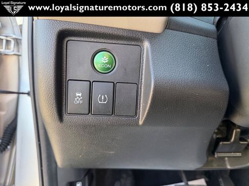 Used 2016 Honda HR-V LX image 18