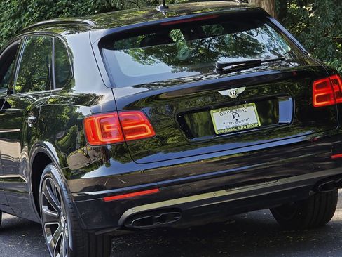 Used 2020 Bentley Bentayga Design Series image 77