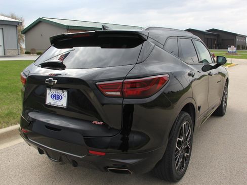 Certified 2023 Chevrolet Blazer RS w/ Driver Confidence II Package image 8