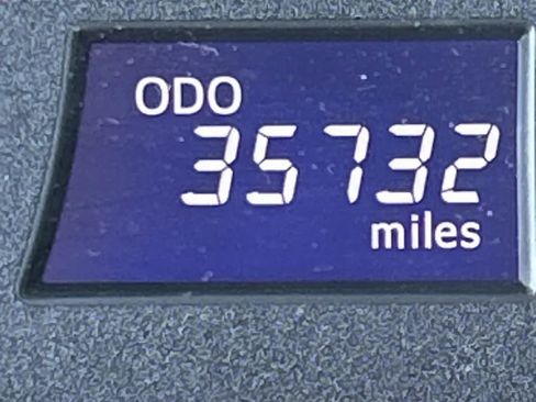 Used 2012 Toyota Camry LE FWD image 26