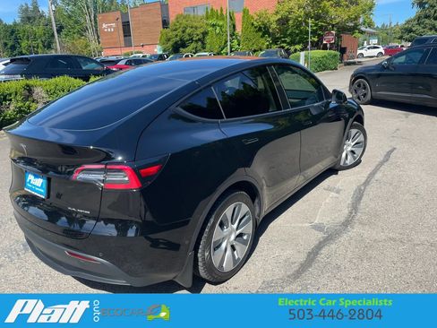 Used 2020 Tesla Model Y Long Range AWD/4WD image 12