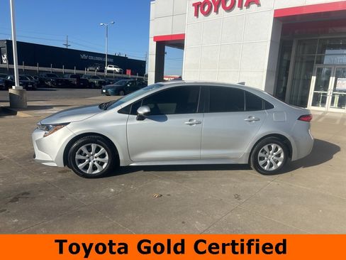 Certified 2022 Toyota Corolla LE image 5
