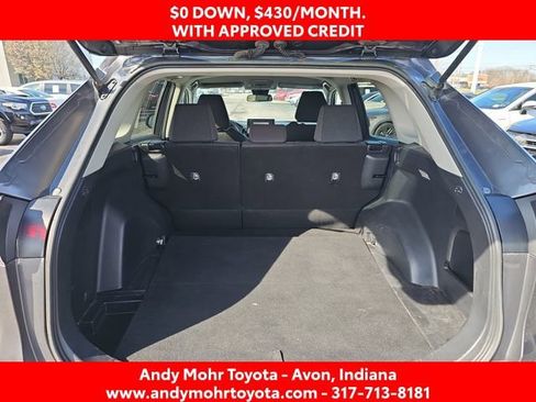 Used 2021 Toyota RAV4 LE image 12