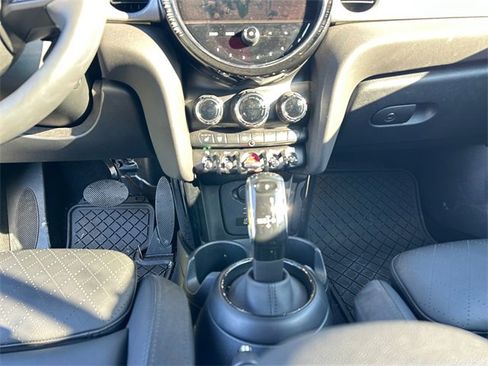 Certified 2024 MINI Cooper S image 11