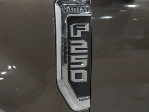Used 2020 Ford F250 Lariat w/ Tremor Off-Road Package AWD/4WD image 53