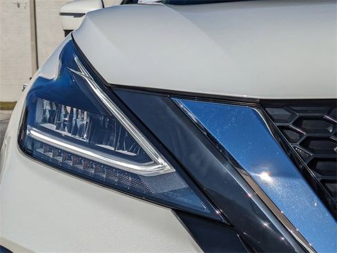 Used 2024 Nissan Murano SL image 11