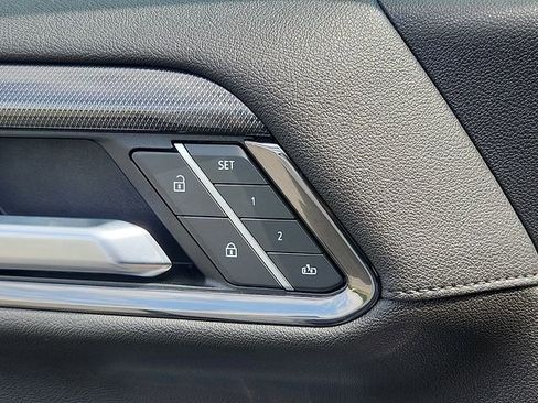 Certified 2022 GMC Sierra 1500 AT4 w/ AT4 Premium Package AWD/4WD image 27