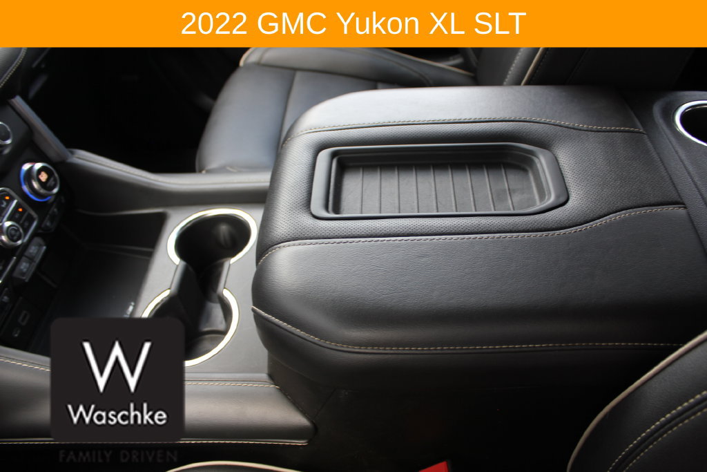 Used 2022 GMC Yukon XL SLT AWD/4WD image 37