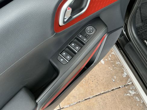 Used 2023 Kia Soul GT-Line image 15