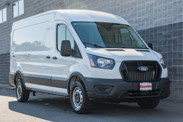 Used 2026 Ford Transit 250 148 Medium Roof RWD image 2