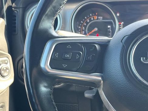 Used 2021 Jeep Wrangler Unlimited Sahara AWD/4WD image 26