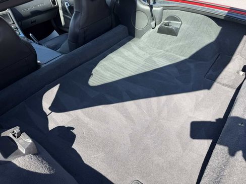 Used 2006 Chevrolet Corvette Coupe w/ Preferred Equipment Group image 12