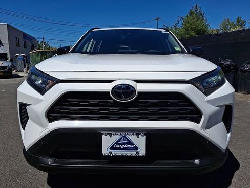 Used 2019 Toyota RAV4 LE w/ All Weather Liner Package AWD/4WD image 2