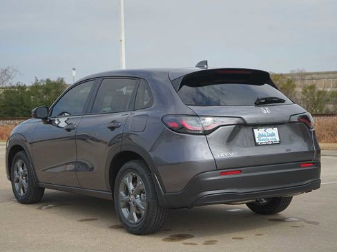 New 2026 Honda HR-V LX image 4