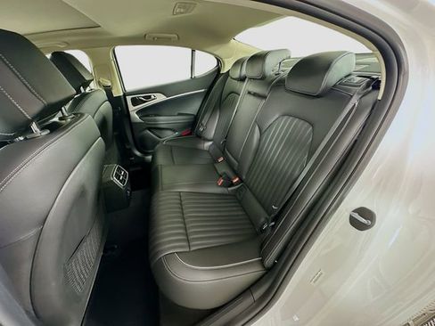 New 2026 Genesis G70 2.5T Prestige image 17