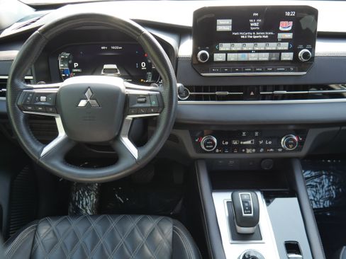 Used 2024 Mitsubishi Outlander SEL AWD/4WD image 20