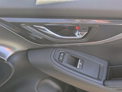 Used 2018 Subaru Impreza 2.0i Limited image 46