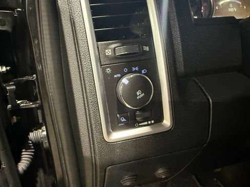 Used 2017 RAM 2500 Power Wagon w/ Leather & Luxury Group AWD/4WD image 26