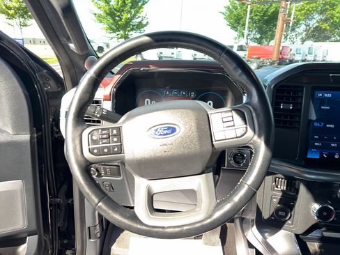 Used 2022 Ford F150 Lariat AWD/4WD image 12