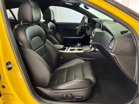 Used 2018 Kia Stinger GT2 AWD/4WD image 63