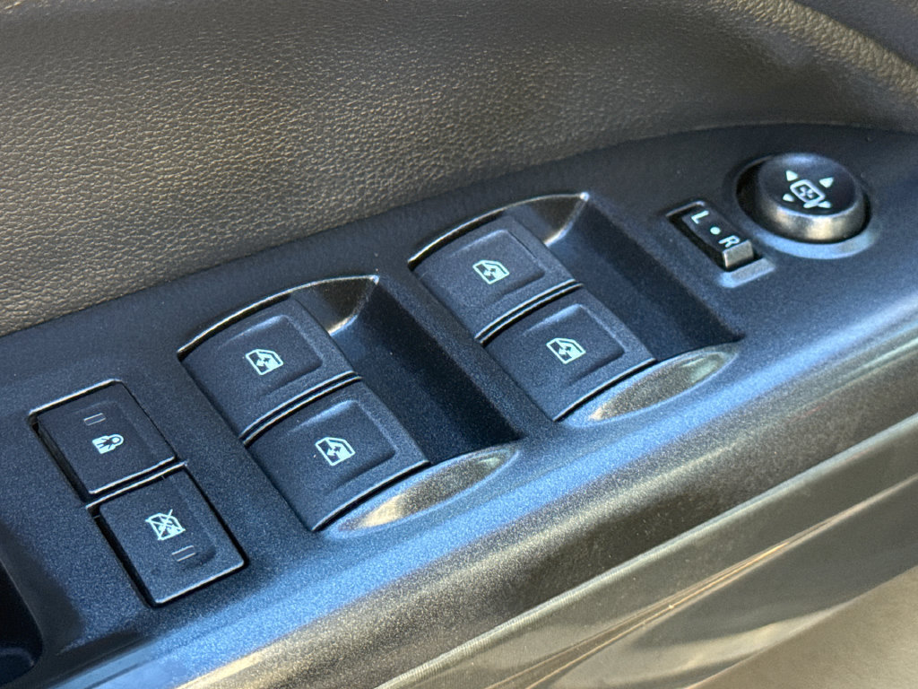 Used 2021 GMC Canyon AT4 w/ Trailering Package AWD/4WD image 18