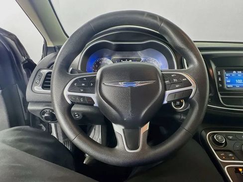 Used 2016 Chrysler 200 Limited FWD image 12