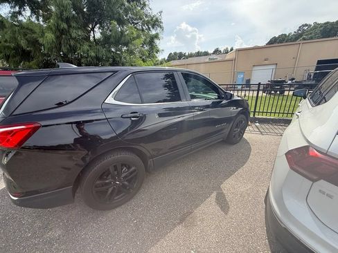 Used 2021 Chevrolet Equinox LT FWD image 1