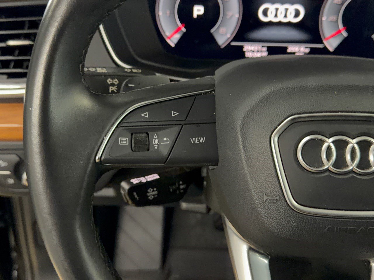 Used 2023 Audi Q5 2.0T Premium Plus w/ Premium Plus Package AWD/4WD image 18
