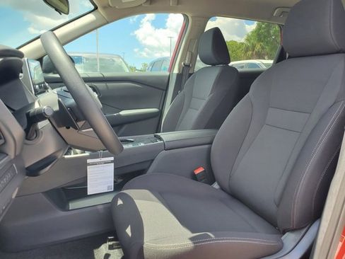 New 2026 Nissan Rogue S image 9