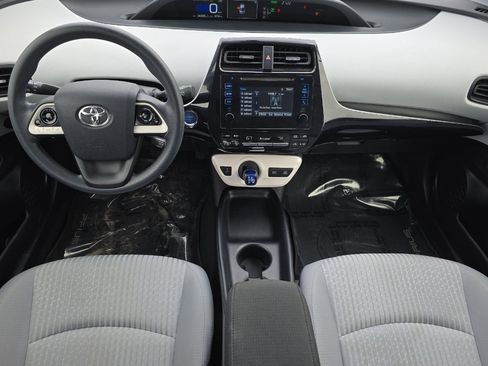Used 2016 Toyota Prius Two FWD image 10