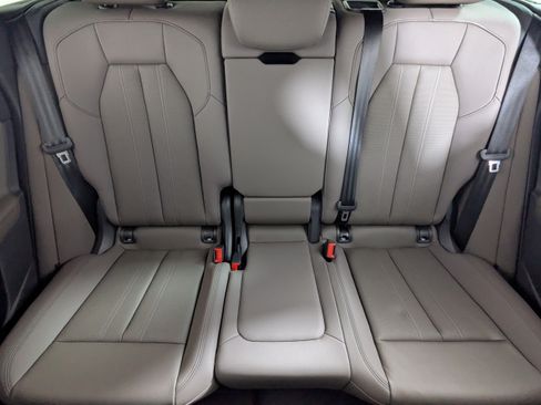 Certified 2025 Audi Q5 Premium AWD/4WD image 14